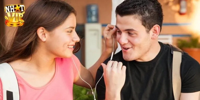 Mơ Thấy Người Mình Thích: Giải Mã Điềm Báo Và Con Số May Mắn Giải mã giấc mơ thấy người mình thích phổ biến